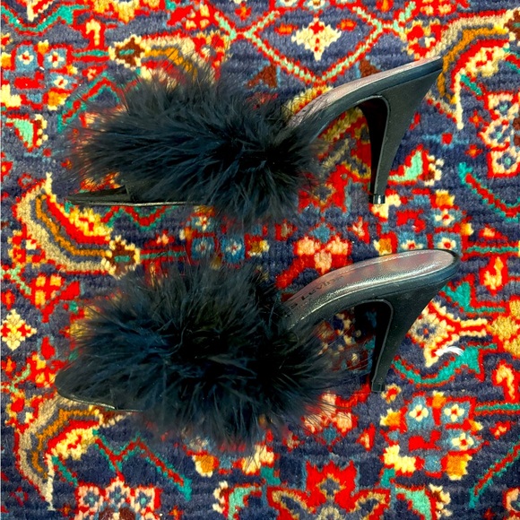 Jacques Levine Black Feather Heel Pumps size 6 - Picture 1 of 4